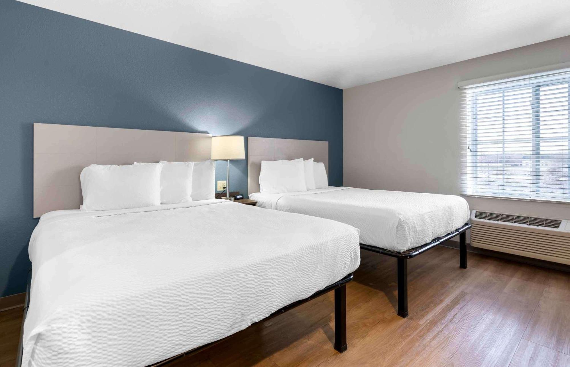 Extended Stay America Select Suites - Louisville - Airport מראה חיצוני תמונה